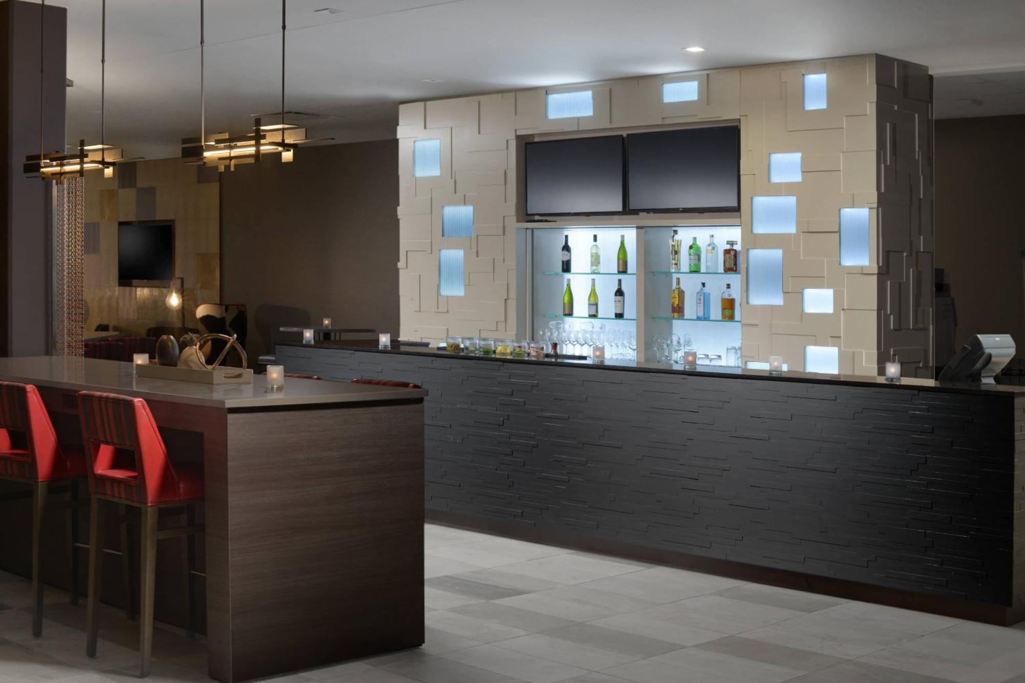 Courtyard By Marriott Austin Флюгервилль Экстерьер фото