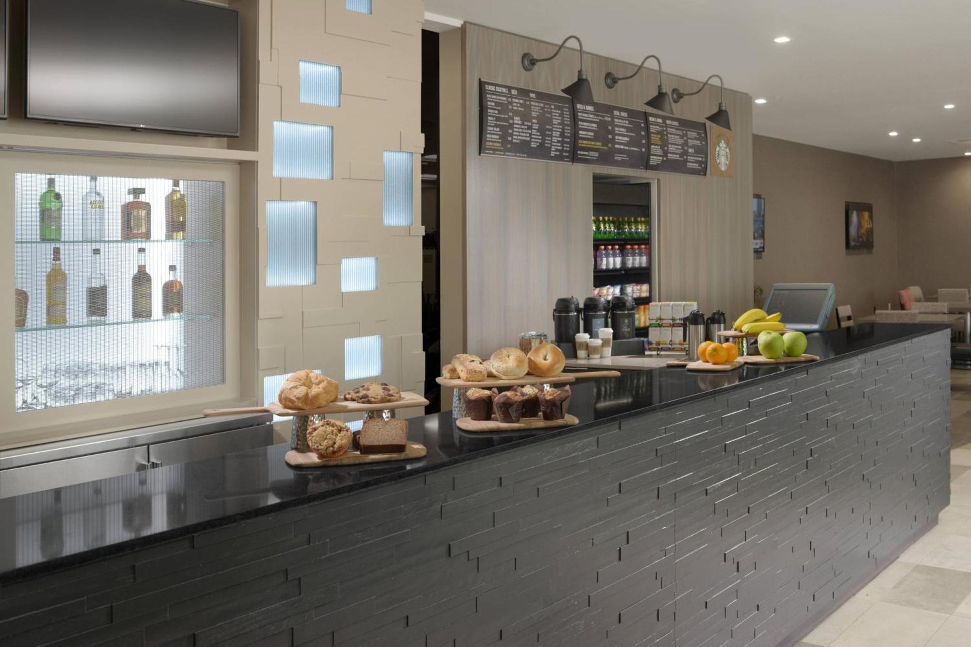 Courtyard By Marriott Austin Флюгервилль Экстерьер фото